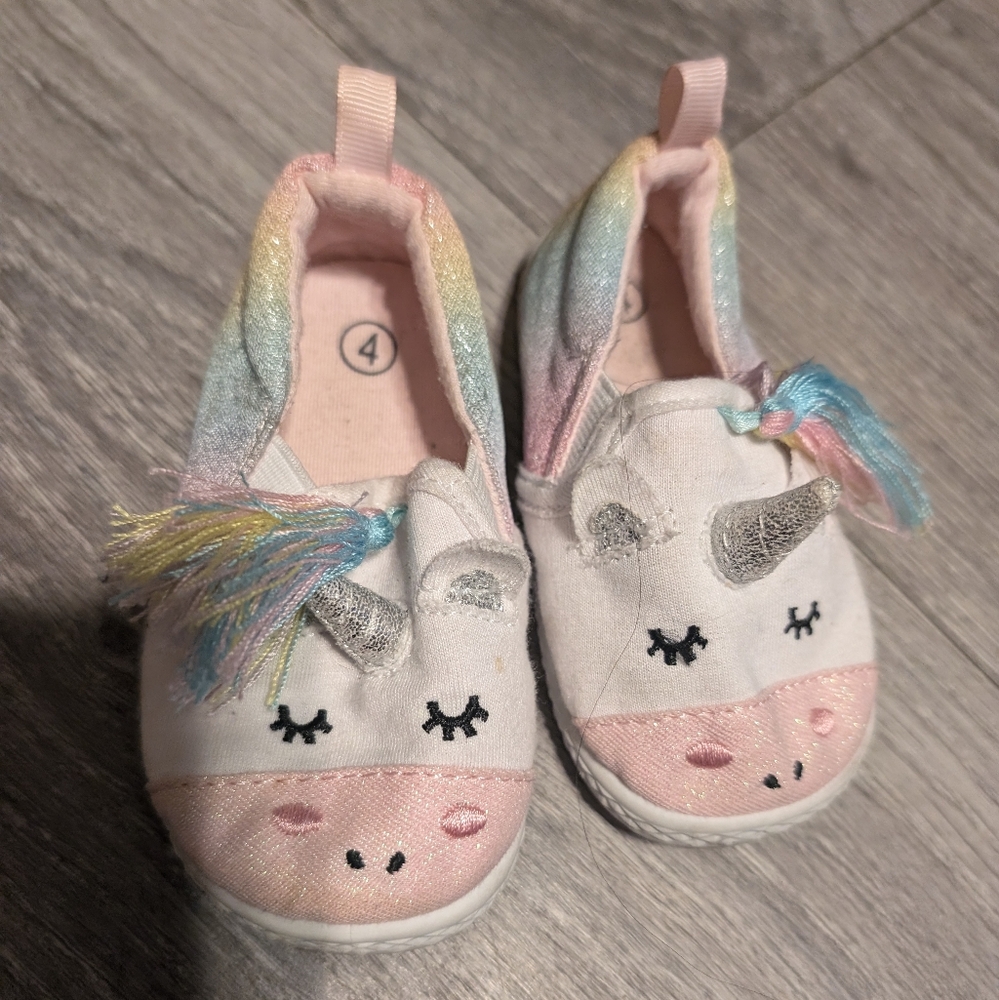 Toddler size 4 unicorn slip ons